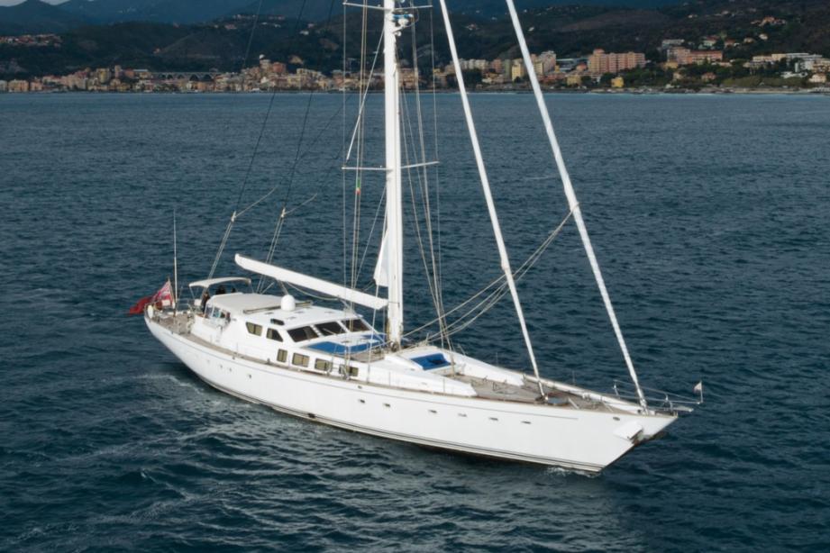 yacht Electa